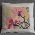 Magnolia - Stickpackung für ein Kissen